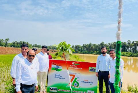 Flag hoisting in Korlam Kantakapalle section of Raipur Visakhapatnam project at Jami, Viziangaram (AP)