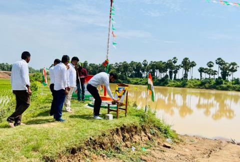 Flag hoisting in Korlam Kantakapalle section of Raipur Visakhapatnam project at Jami, Viziangaram (AP)