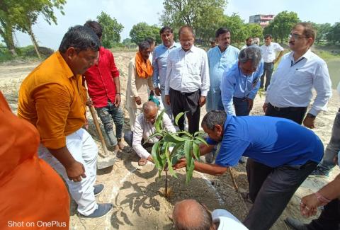 Flag Hoisting and Plantation at Chakeri -Allahabad Project PIU- Kanpur (RO UP WEST)