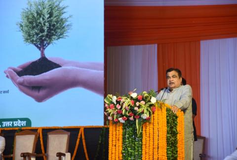 Launch of 'Swachhata Hi Seva' campaign with nationwide plantation drive