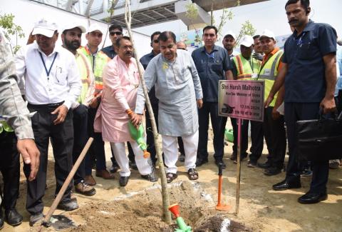 Launch of 'Swachhata Hi Seva' campaign with nationwide plantation drive